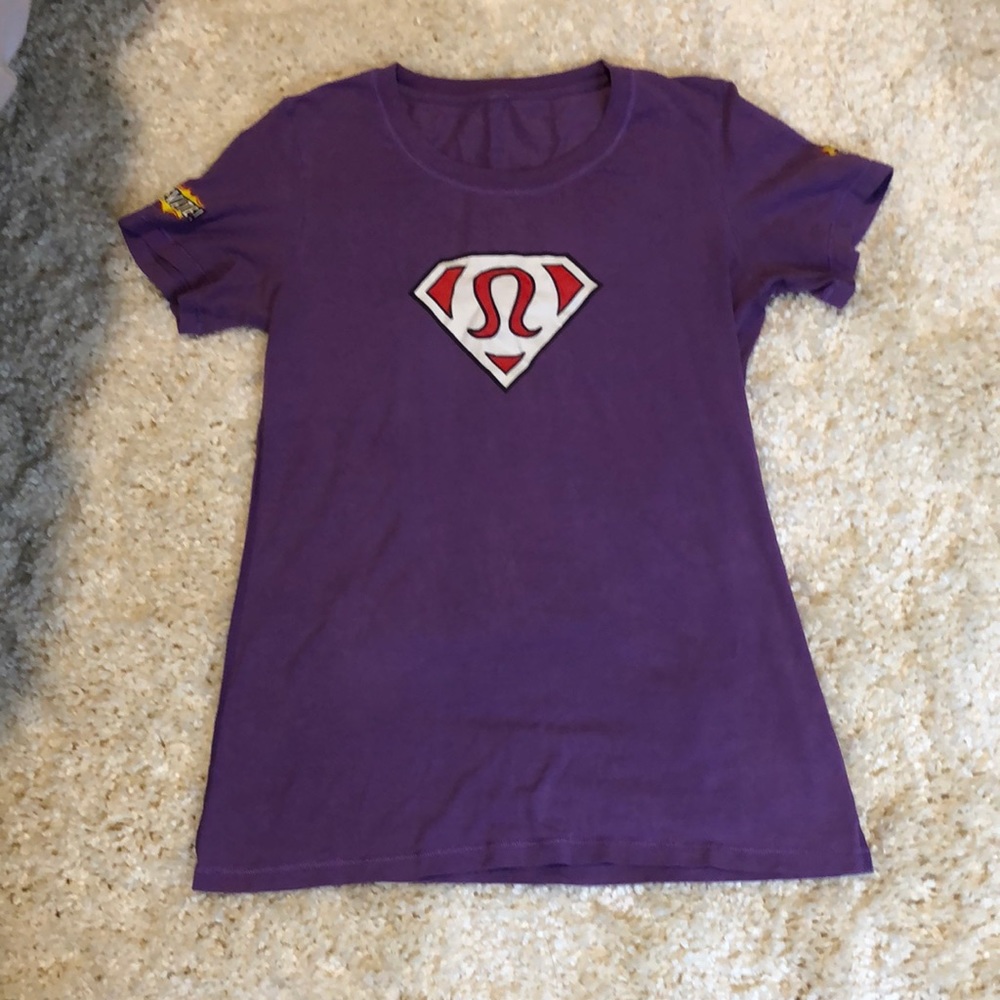 Lululemon Santa’s helper shirt